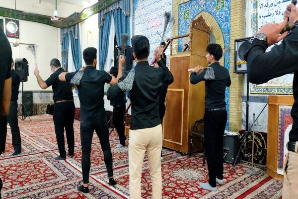 مراسم عزاداری امام حسین(ع) در شهر بار 