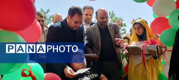 جهت افتتاح پروژه‌های عمرانی در همدان