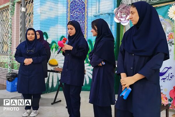نوای دل‌نشین دف و غزل در دبیرستان الزهرا