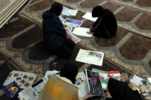 فیروزکوه؛ میزبان نماز جماعت و گفتمان‌های دینی در محیط مدرسه