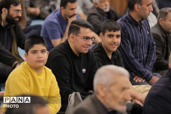 اقامه نماز جمعه شهرستان ساوجبلاغ