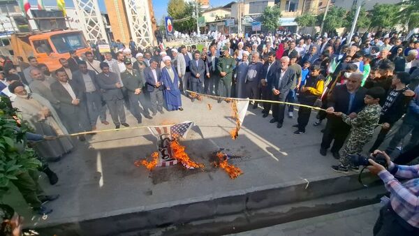 مراسم راهپیمایی ۱۳ آبان در شهرستان میاندورود