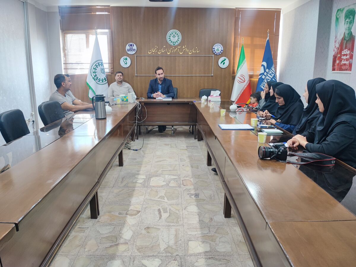 پیشبرد برنامه‌های سازمان دانش‌آموزی در گرو تقویت کار گروهی و تشکیلاتی است