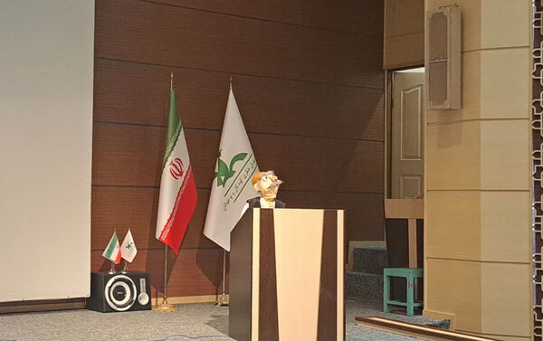 برگزاری همایش «زیر سقف خانه» در قم