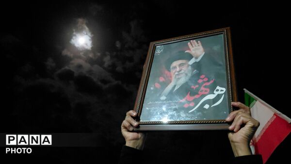 طنین «الله اکبر» در فتح‌آباد، آینه‌ی بیعت با رهبر شد