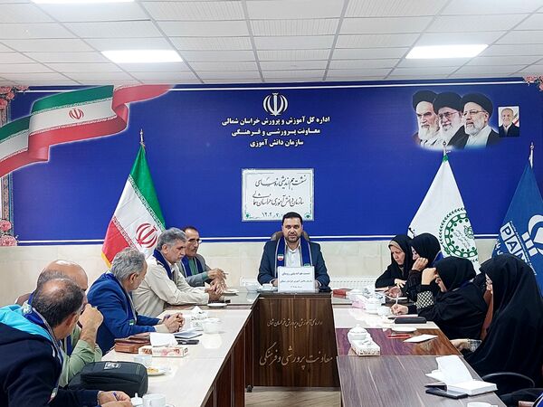 نشست هم‌اندیشی روسای سازمان دانش‌آموزی استان خراسان شمالی