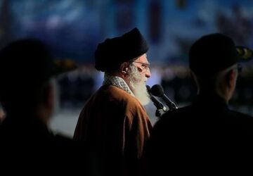 سرمشق‌های جاودانه؛ تأثیر کلام آسمانی بر نسل نوجوان