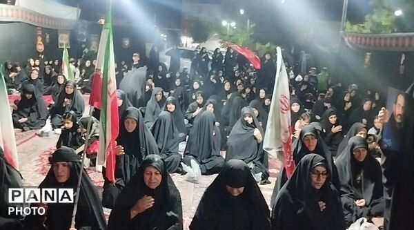 شور حسینی در شب تاسوعا؛ الشتر یکپارچه سیاه‌پوش شد