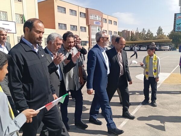 آئین افتتاح چمن مصنوعی سمپاد آموزشگاه شهید بهشتی نیشابور