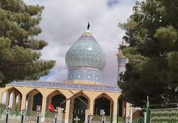 شهر بهمن؛ متبرک به بقعه امامزادگان(ع)