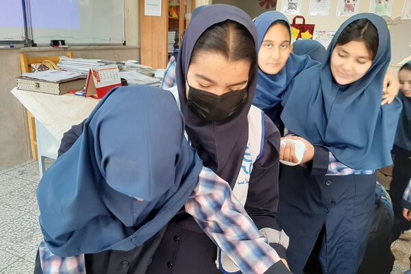 مانور سراسری زلزله و ایمنی در مدارس پردیس