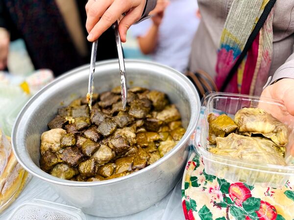 برپایی بازارچه در دبستان معلم آشخانه 