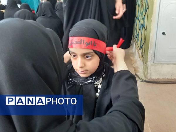 ویژه برنامه رهروان زینبی در آستان مقدس حضرت سیدان‌الکریمان 