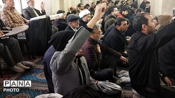 عزاداری مردم نیشابور برای شهادت رهبر عزیز انقلاب اسلامی 