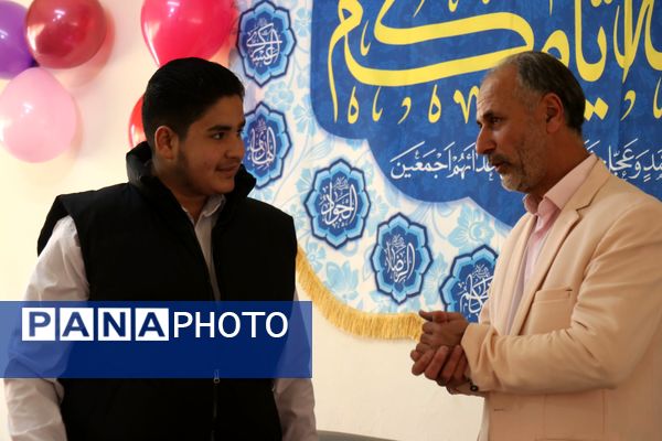 جشن بزرگ نیمه‌شعبان و آغاز دهه فجر در هنرستان شیخ‌الرئیس 