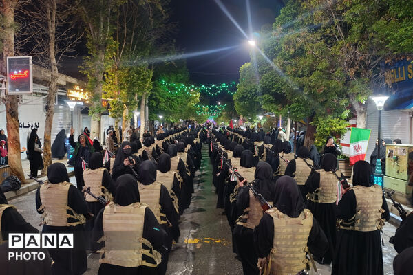 همایش دختران جان‌فدای آباده در میدان مقاومت