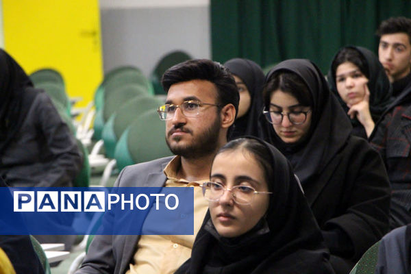 گردهمایی سفیران سلامت متوسطه اول و دوم مدارس یزد