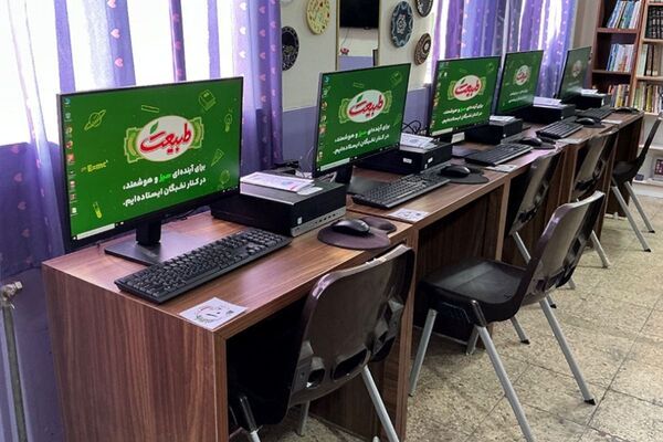  افتتاح سایت دبیرستان فرزانگان قدس با حضور مدیرکل سمپاد