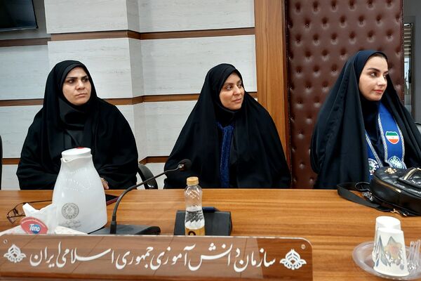 نشست فصلی و توان افزایی مأمورین و مسئولین سازمان دانش‌آموزی شهرستان‌های استان تهران 