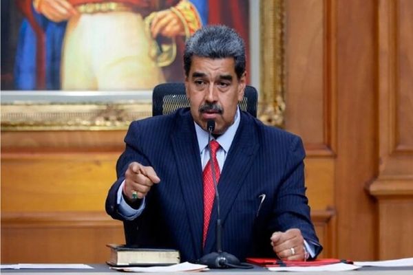 ونزوئلا خواستار اتحاد کشورها علیه تهدید نظامی آمریکا شد