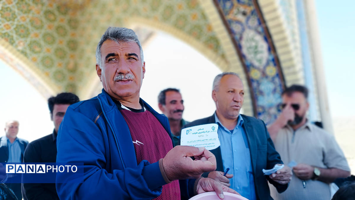 همایش پیاده‌روی خانوادگی در شهرستان مارگون