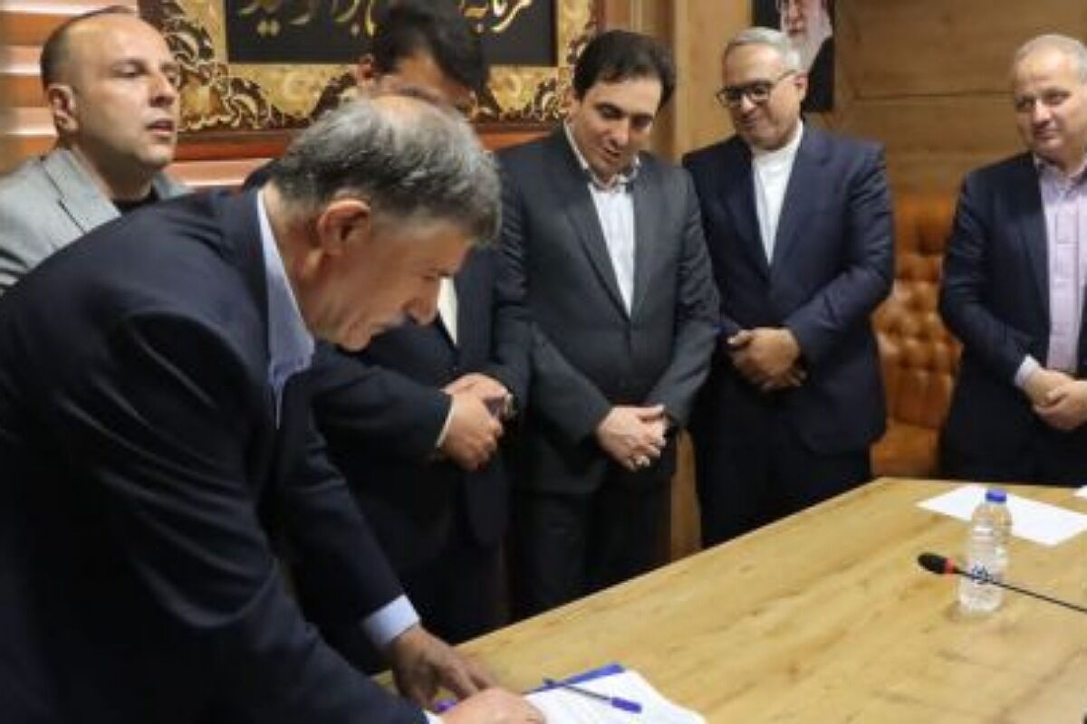 انعقاد تفاهم‌نامه ساخت ۵ واحد آموزشی در شهریار در راستای نهضت مدرسه سازی صورت گرفت