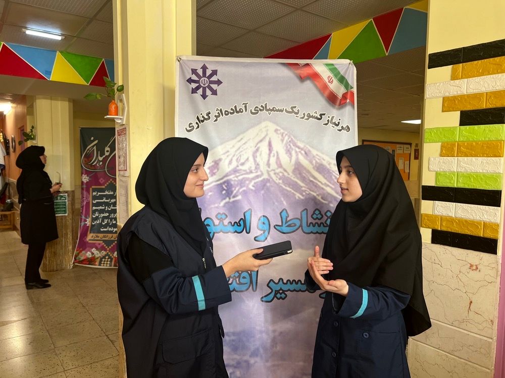 قرآن، فانوس روشنی بود که مسیر زندگی‌ام را روشن کرد