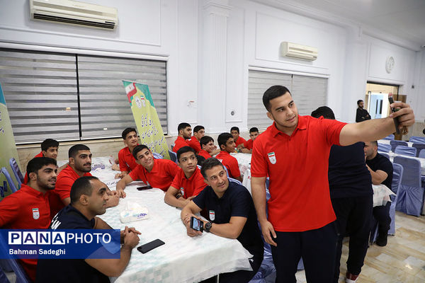 مراسم بدرقه کاروان ورزش دانش‌آموزی ایران به المپیاد جهانی با حضور وزیر آموزش و پرورش