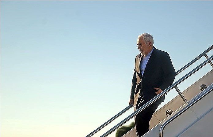 ظریف تهران را به مقصد بغداد ترک کرد