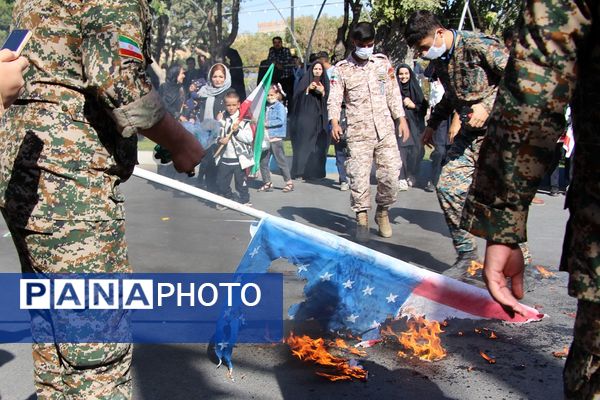 تجلی اقتدار مردم بهارستان در راهپیمایی ۱۳ آبان