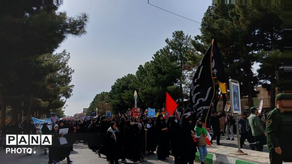 حضور باشکوه مردم مومن باخرز در راهپیمایی روز قدس