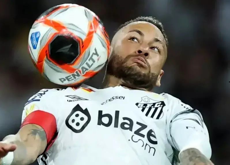 طالع نحص ستاره شیشه‌ای در آیینه سانتوس؛ تکرار روزگار تلخ نیمار