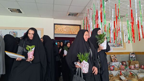 تجلیل از فعالین حوزه پرورشی ناحیه 6 مشهد