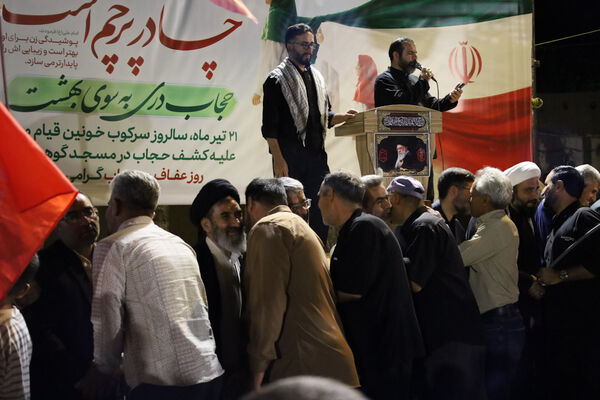 شکوهِ خدمت‌رسانی در بدرقهٔ کاروانِ خادمانِ جاجرمی
