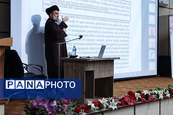 جوان‌سازی جمعیت، گام مؤثر در ساختن ایران قوی