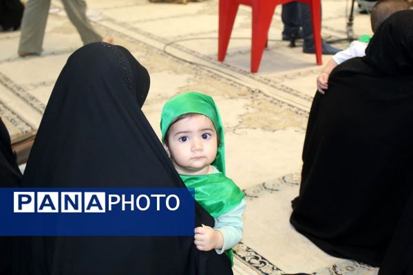 اجتماع بزرگ شیرخوارگان حسینی در حسینیه ثارالله یاسوج