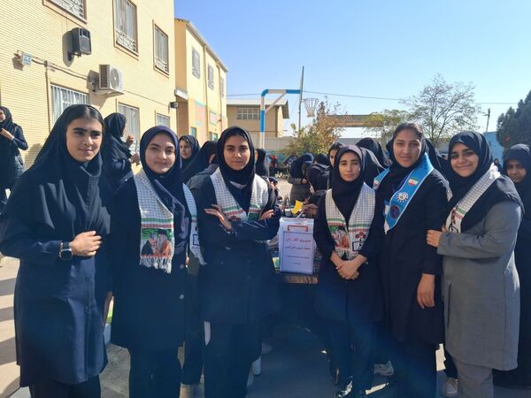 انتخابات شورای دانش آموزی در دبیرستان وکیلی ۹