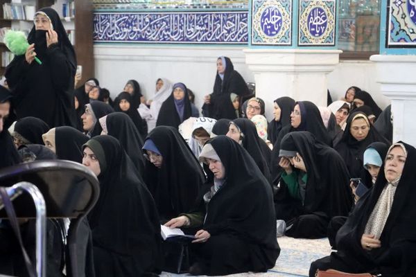 جشن میلاد امام رضا (ع) در امامزاده سید عباس (ع) در بجنورد 