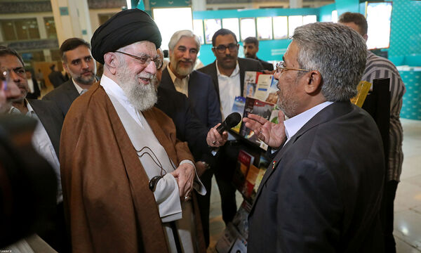 بازدید رهبر معظم انقلاب اسلامی از سی‌وپنجمین نمایشگاه کتاب تهران