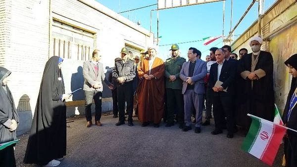 نواختن زنگ انقلاب به‌مناسبت دهه فجر در راز و جرگلان