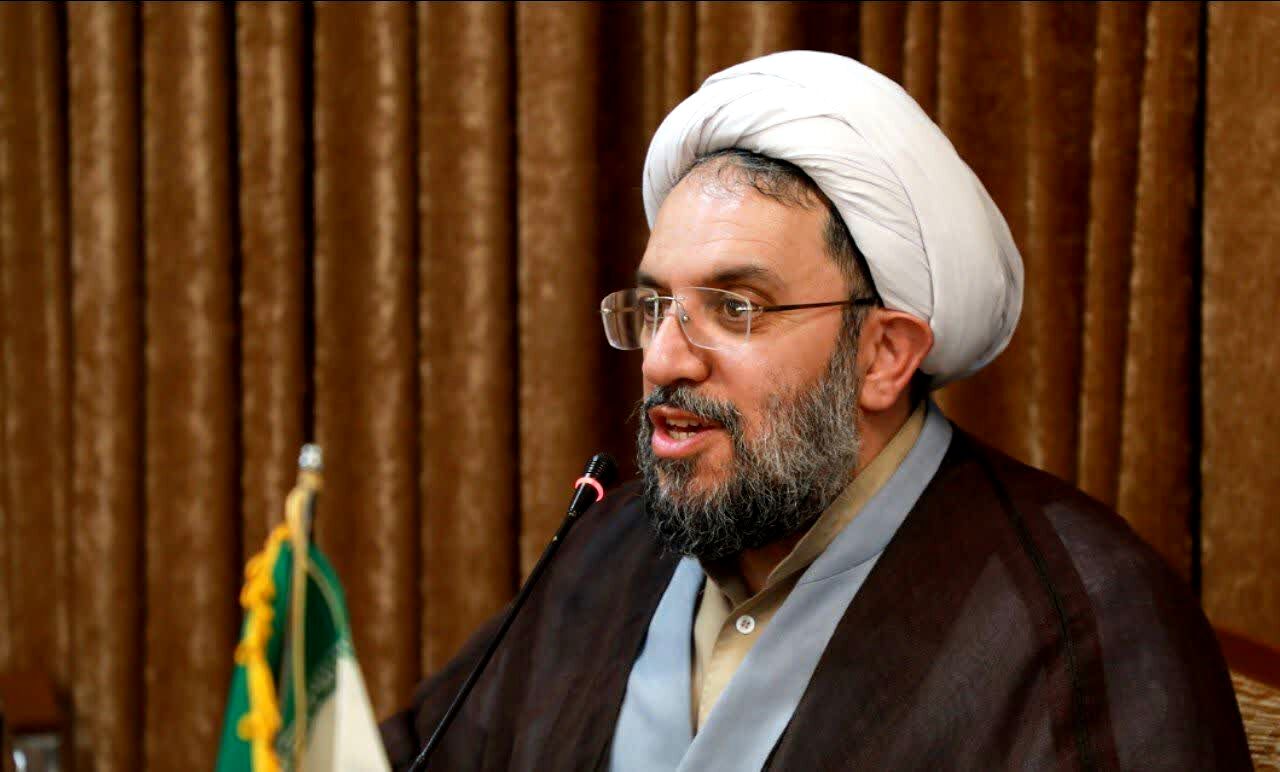 برپایی مراسم بزرگداشت شهید رئیسی با شعار «خادم حرم ایران» در 500 مسجد قم

