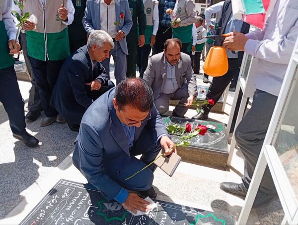 معلمانی که میهمان شهدا شدند