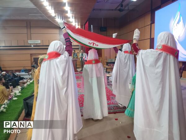 جشن روز معلم با حضور معاون پرورشی و فرهنگی وزیر آموزش و پرورش در یاسوج 