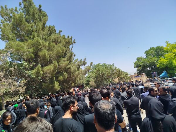 دسته عزاداری ظهر عاشورا در فاروج 