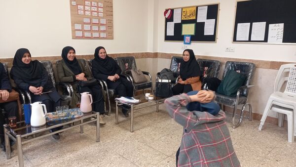 بیست و هفتمین مانور زلزله و ایمنی با شعار "مدرسه ایمن جامعه تاب آور " در دبستان پیام۲ ناحیه یک 