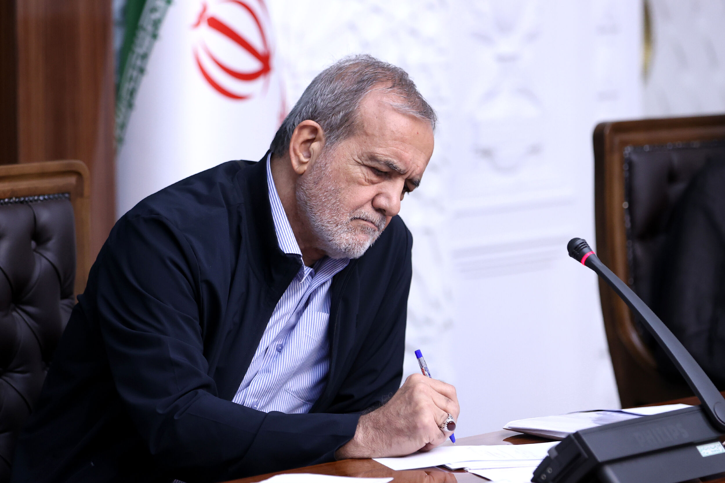 صدور حکم انتصاب استاندار البرز از سوی رئیس جمهور
