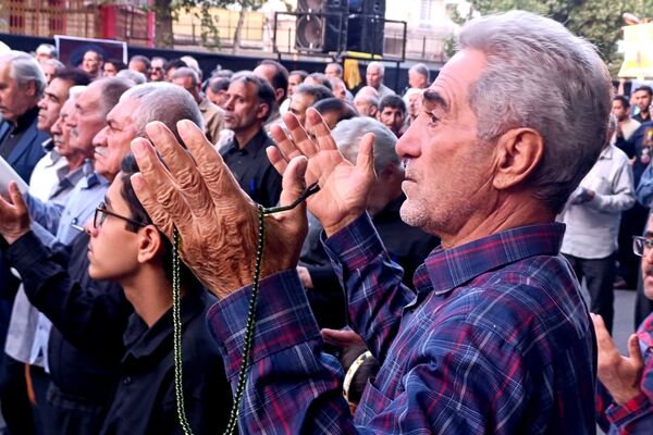 عزاداران قائد شهید با حماسه‌ای از وفاداری به میدان آمدند