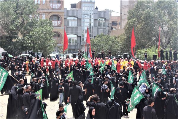 جلوه‌های باشکوه عزاداری روز عاشورا در قم