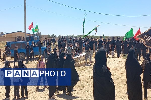 مراسم گرامیداشت تاسوعای حسینی در روستای گزکوه 