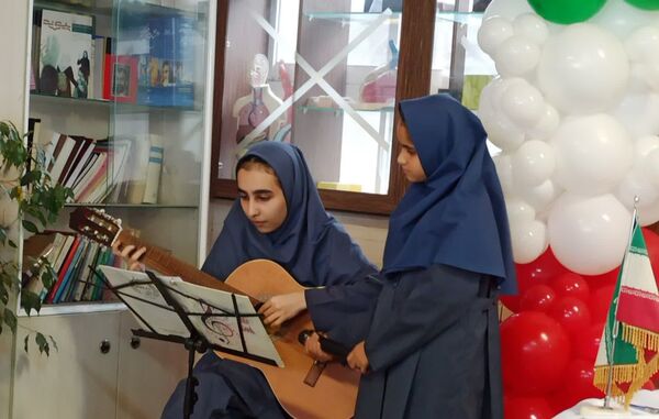 برگزاری جشن «ایرانمون» در خشکبیجار؛ تجربه ای زنده از هویت ملی